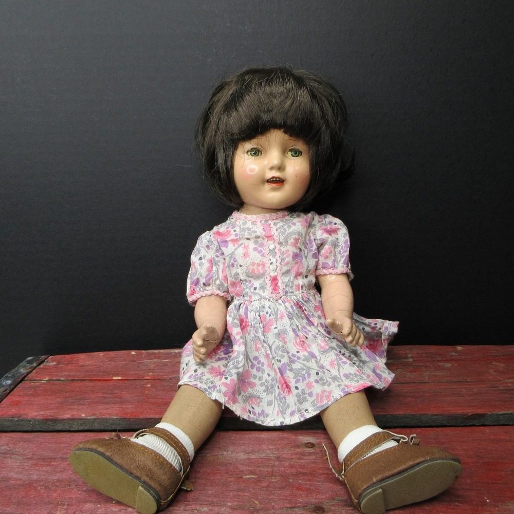 Vintage Antique Composition Doll‎ Green Sleep Eyes Original Dress Shoes Socks